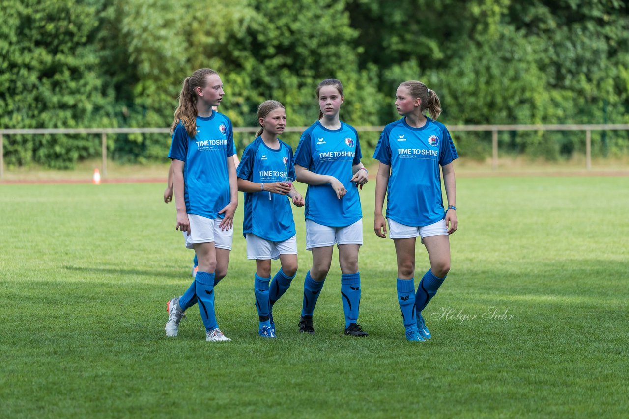 Bild 350 - Loewinnen-Cup